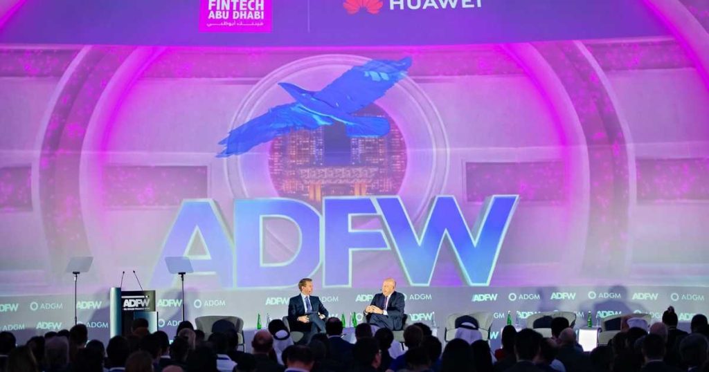 فينتك أبوظبي يستعرض أوجه التآزر بين قطاعي التمويل والتقنيات