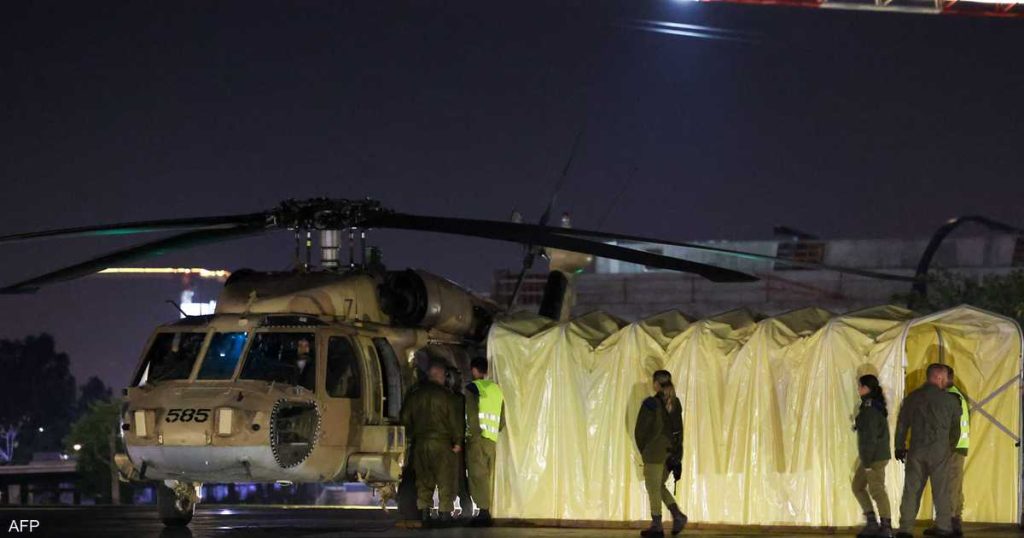 وصول الرهائن الإسرائيليين والتايلانديين إلى إسرائيل