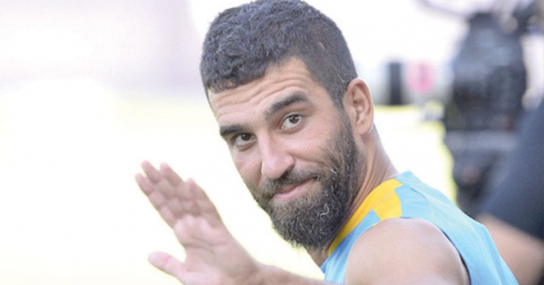 اردا توران يتعرض لعملية احتيال