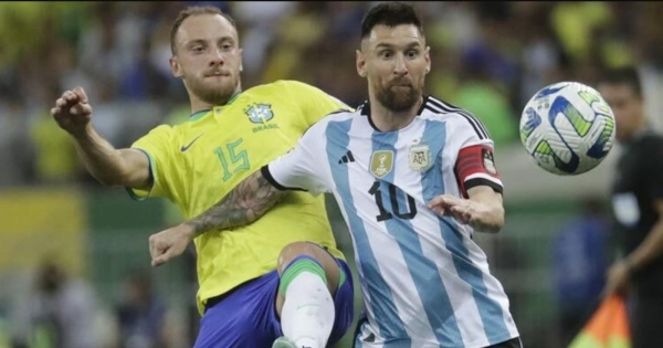 تصفيات مونديال 2026: الارجنتين تحسم قمة البرازيل في مباراة مشحونة بالشغب