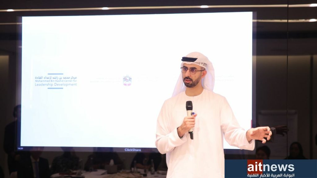 عمر سلطان العلماء: قدرات الإمارات الحاسوبية مكنتها من تطوير نموذج لغوي شبيه بنموذج ChatGPT