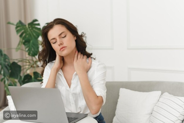 نصائح لتقليل آلام الكتفين والرقبة