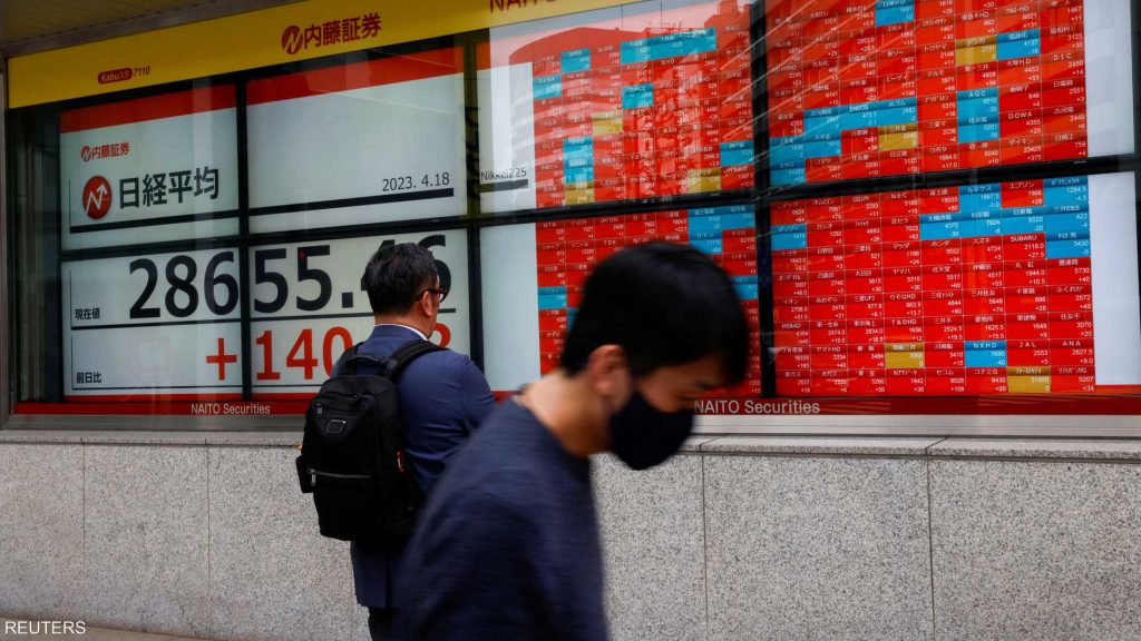 أسهم اليابان تغلق مرتفعة وسط توقعات خفض الفائدة بأميركا