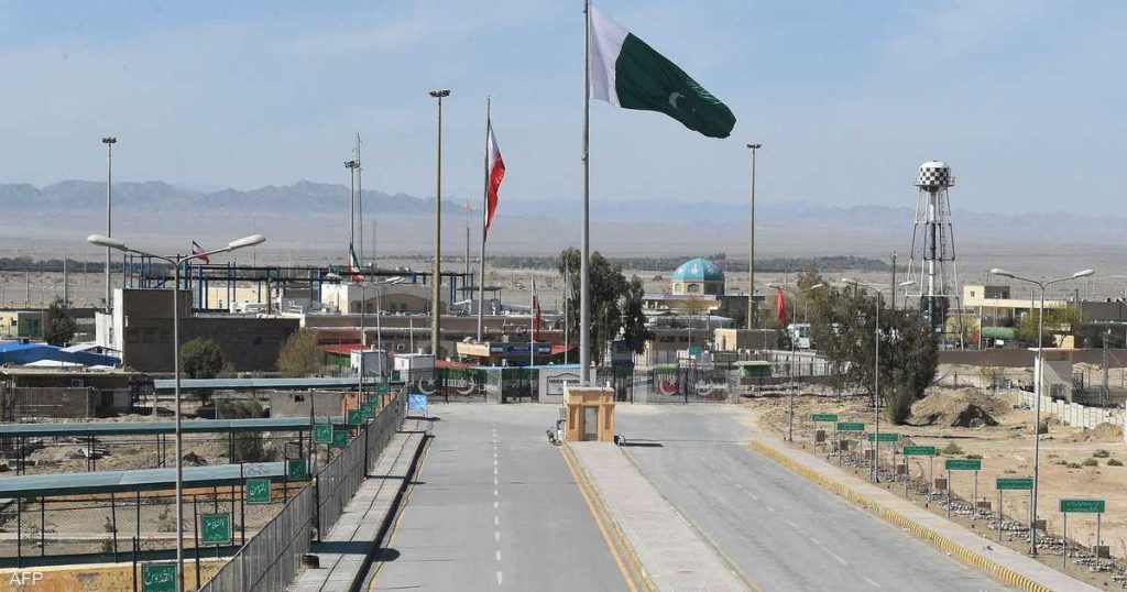 بعد الضربات.. الصين تعرض التوسط بين باكستان وإيران