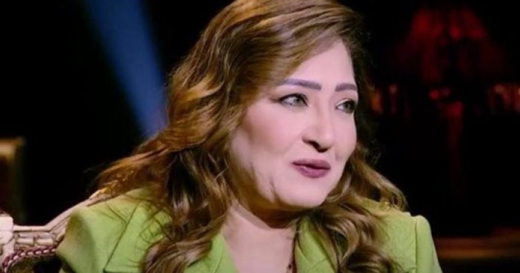 عنبر تكشف حيقية طرد أشرف زكي لها من النقابة