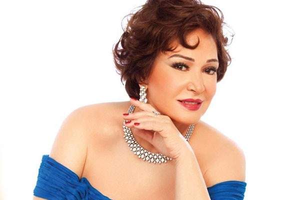 لبلبة تؤكد: “بكيت بسبب تكريم عادل إمام”