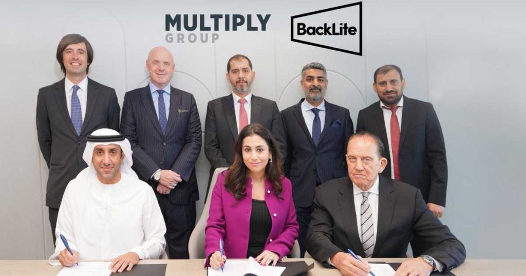 ملتيبلاي تستحوذ على شركة الإعلانات الرقمية “باك لايت ميديا”