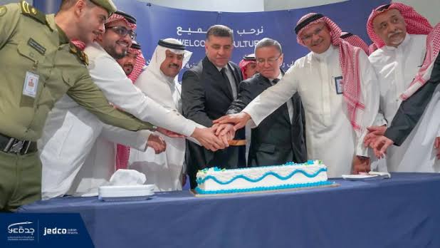 مطار الملك عبدالعزيز الدولي يستقبل أولى الرحلات الجوية من تركمانستان