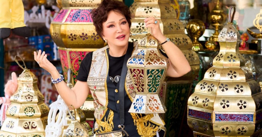 بالفيديو والصور – لبلبة تهنئ متابعيها بمناسبة حلول شهر رمضان المبارك