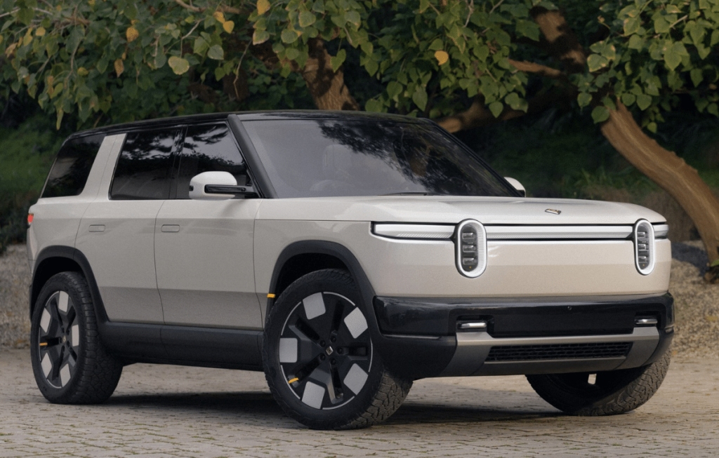 ريفيان تكشف عن سيارتها الكهربائية Rivian R2