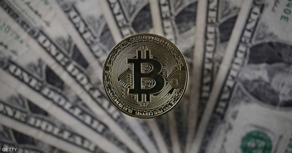 الدولار يتأرجح والعملات المشفرة تقفز بقوة
