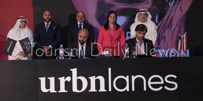 غادة شلبي تشهد مراسم توقيع عقد شراكة لإنشاء وتشغيل فندقين بالقاهرة الجديدة