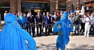 الأقصر تحتفل بيوم السياحة العالمي بساحة معابد الكرنك