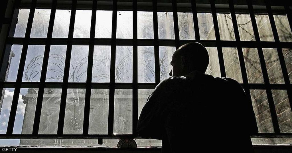 بسبب الاكتظاظ.. بريطانيا تدرس إرسال مجرمين للسجن بدولة أخرى
