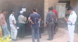 حملة مكبرة لتنفيذ 8 قرارات غلق وتشميع للمحال العاملة بدون ترخيص