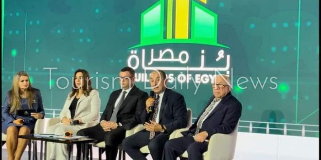 وزير الإسكان يفتتح الدورة الـ9 لملتقى بناة مصر