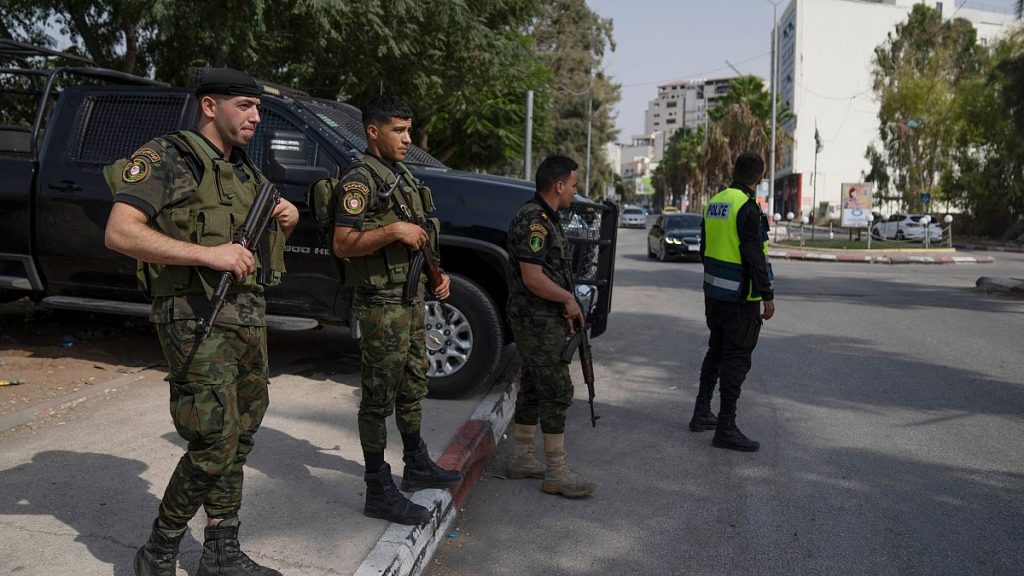 السلطة الفلسطينية تشن حملة “القبضة الحديدية” في طوباس وسط ضغوط داخلية واشتباكات مع المسلحين