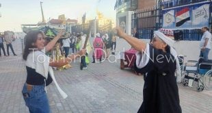 سياح أمريكان وجنسيات وصلوا ميناء الإسكندرية بالباخرة NIEUW STATENDAM