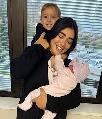 One TV | ‎الإعلامية جيسيكا عازار رزقت بطفلة وأطلقت عليها اسم  "شاها"#onetvlebanon #jessicaazar #babygirl #newborn @jessicaazarofficial‎ |  Instagram