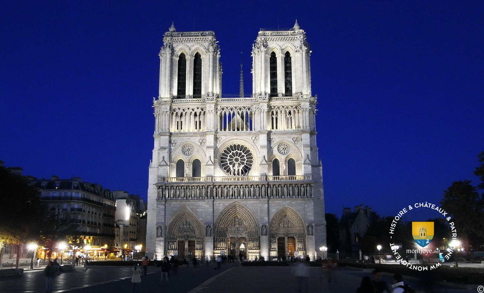 Cathédrale Notre-Dame de Paris - Châteaux, Histoire et Patrimoine -  montjoye.net