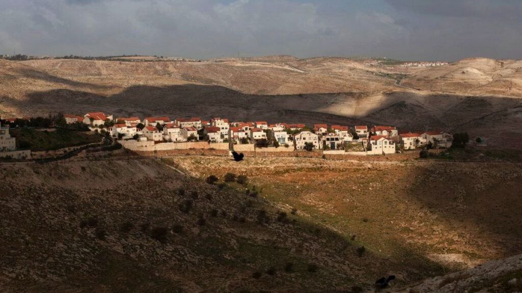 الحكومة الإسرائيلية تعلن عن مشروع استيطاني ضخم يضم 22 مستوطنة جديدة في الضفة الغربية