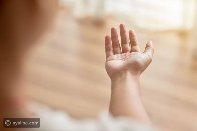 تفسير حلم ظهور إصبع جديد في اليد