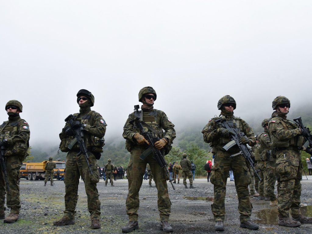 هواجس حرب عالمية ثالثة تسيطر على الأوروبيين وسط هشاشة قارتهم