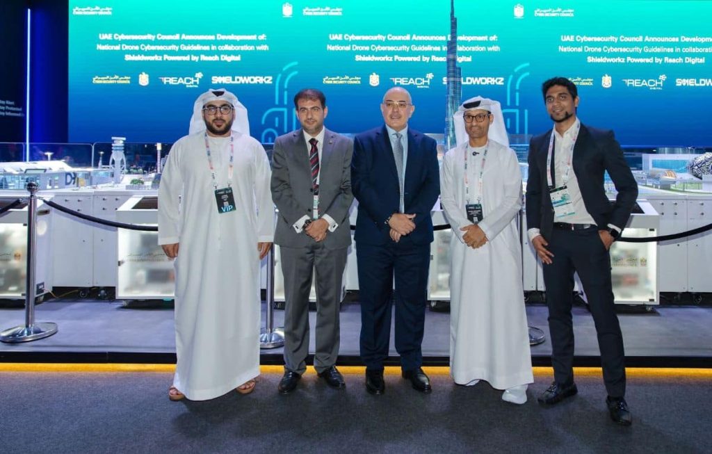 الإمارات تُرسي معايير عالمية.. إطلاق أول إرشادات وطنية لأمن الطائرات المسيّرة