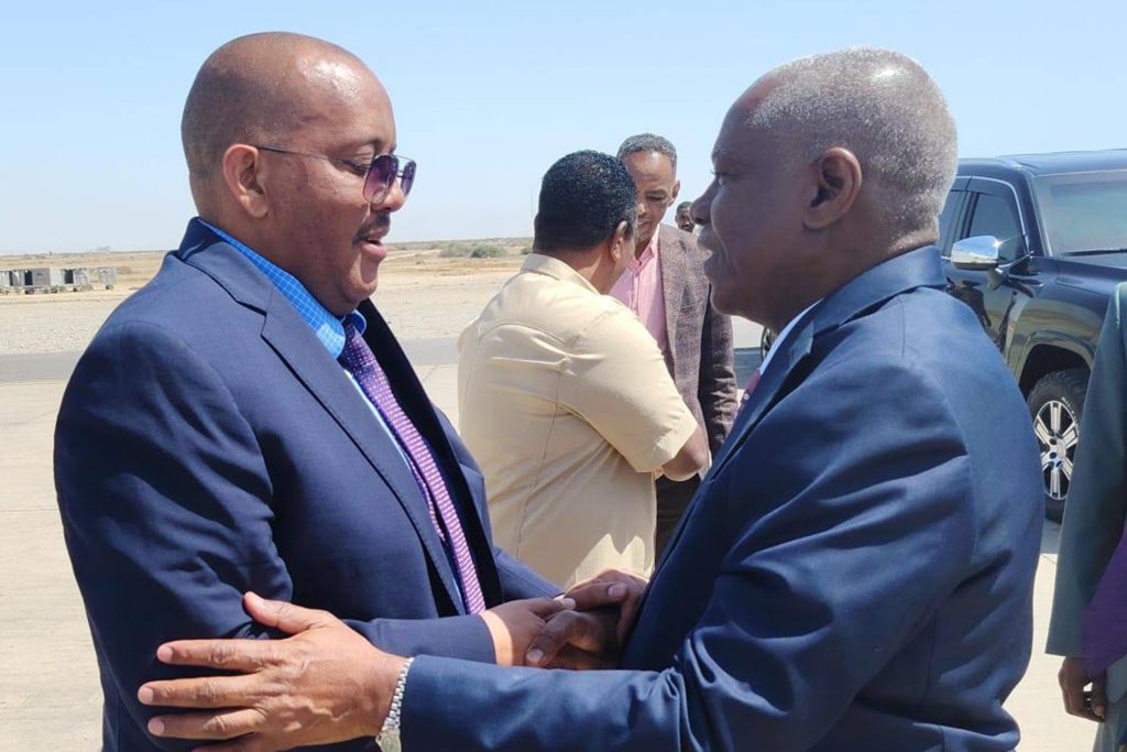 لماذا تحظى زيارة مدير المخابرات الإثيوبي للسودان باهتمام كبير؟