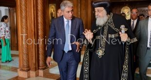 تنشيط السياحة تشارك المعرض المقام بالكاتدرائية