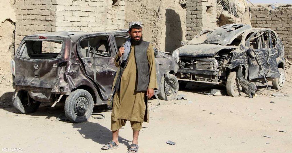 بعد فشل محادثات السلام.. باكستان تهدد بـ”محو طالبان”