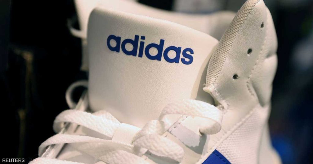 شركة “أديداس” تسجل ارتفاعا في إيرادات الربع الثالث