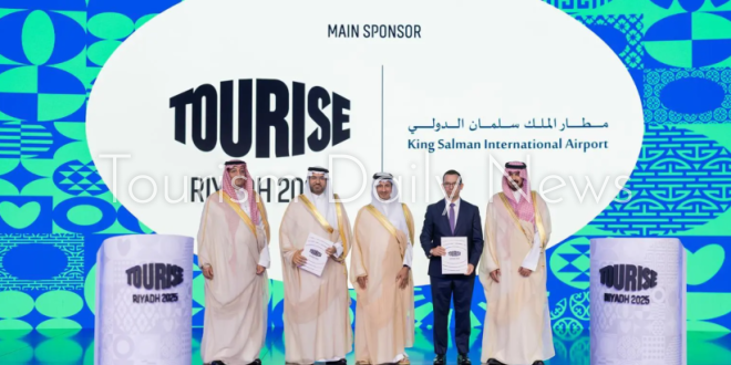 مطار الملك سلمان الدولي يوقع شراكة استراتيجية مع منتدى “TOURISE 2025”