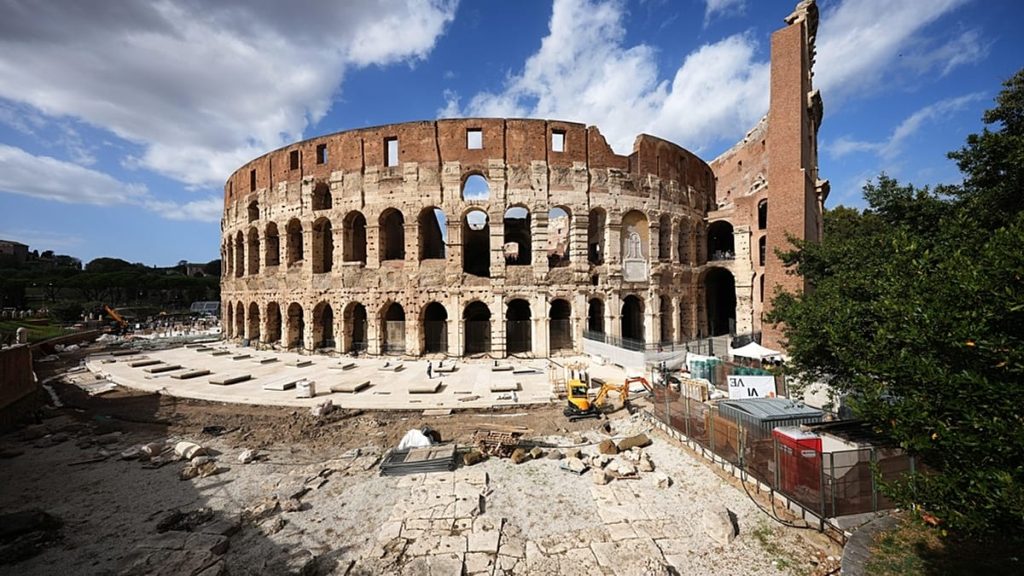 العثور على حوض أثري يعود إلى عام 250 قبل الميلاد.. شاهد من بدايات العمارة الرومانية