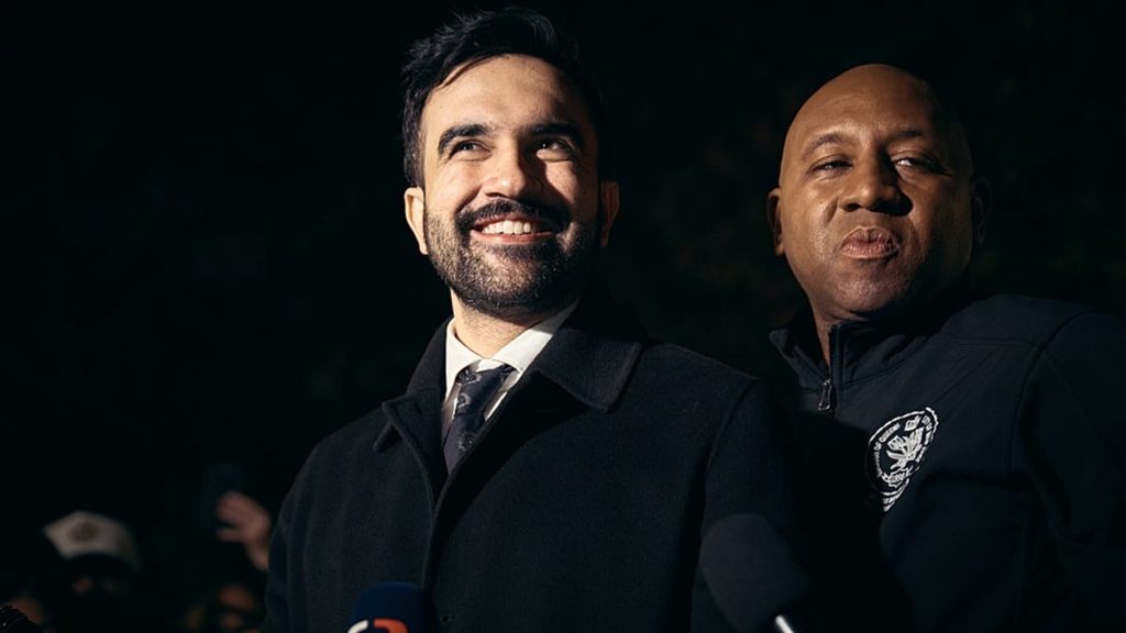 ممداني يقترب من رئاسة نيويورك.. فما خيارات ترامب للردّ على فوزه المحتمل؟