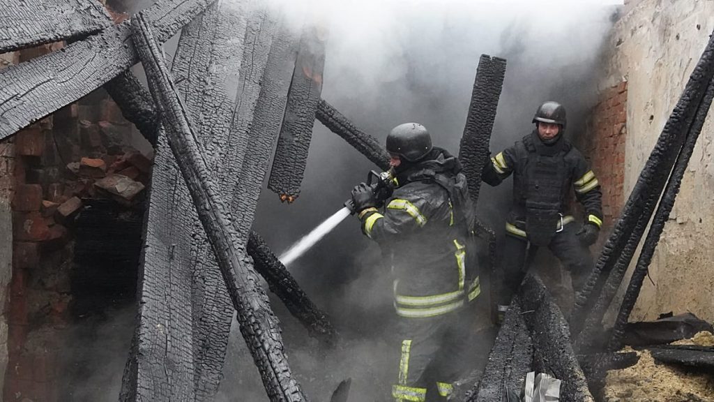 فيديو. طائرات مسيّرة روسية تضرب خاركيف وتلحق أضراراً بمنازل وتصيب شخصين