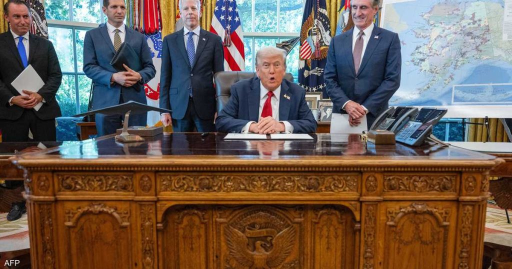 تقرير: ترامب يعتزم تصنيف الإخوان “منظمة إرهابية خارجية”