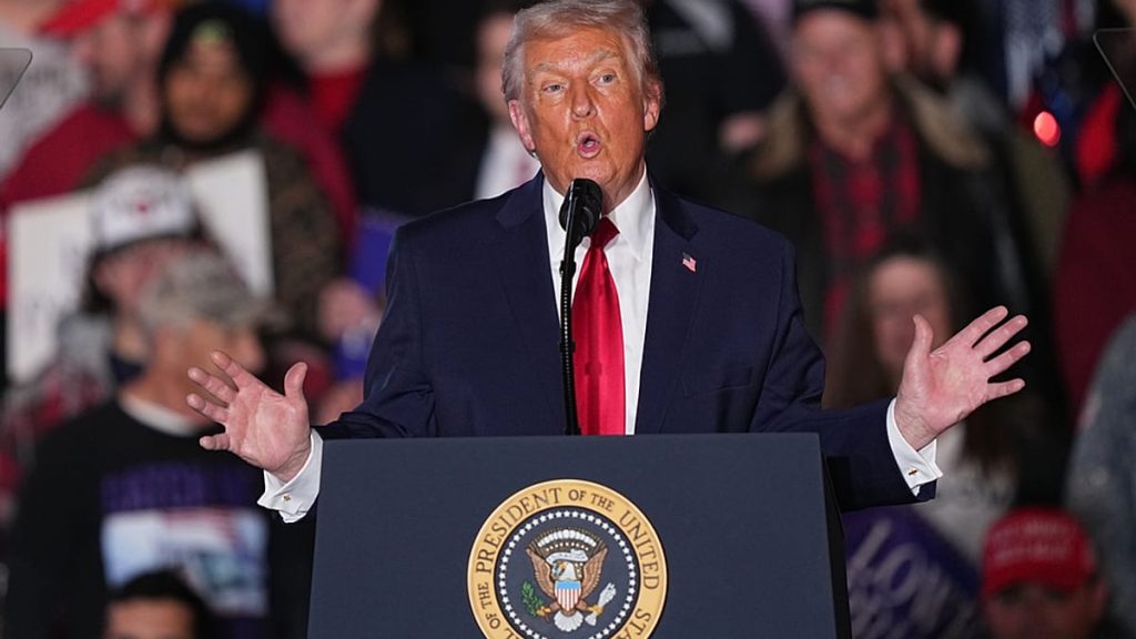 ترامب يطالب “بي بي سي” بتعويض قدره 10 مليارات دولار بدعوى “التشهير”