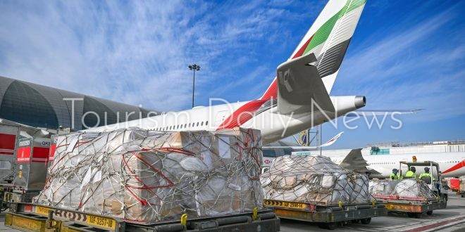 “طيران الإمارات و”دبي الإنسانية” تطلقان جسراً جوياً إلى سريلانكا