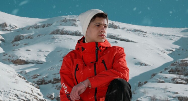 عبد الرحيم الحلبي يطلق أحدث أعماله الغنائية.. “قتلني الشوق”