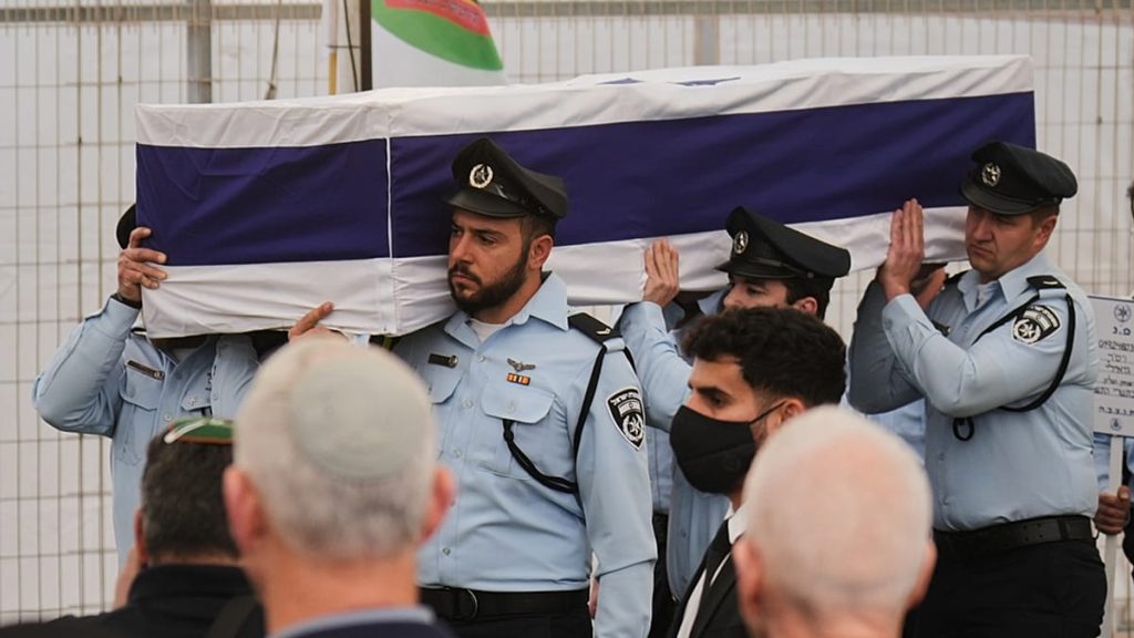 فخ استخباراتي.. كيف حوّلت إسرائيل عناصر حماس في غزة إلى مصدر معلومات عن الرهائن؟