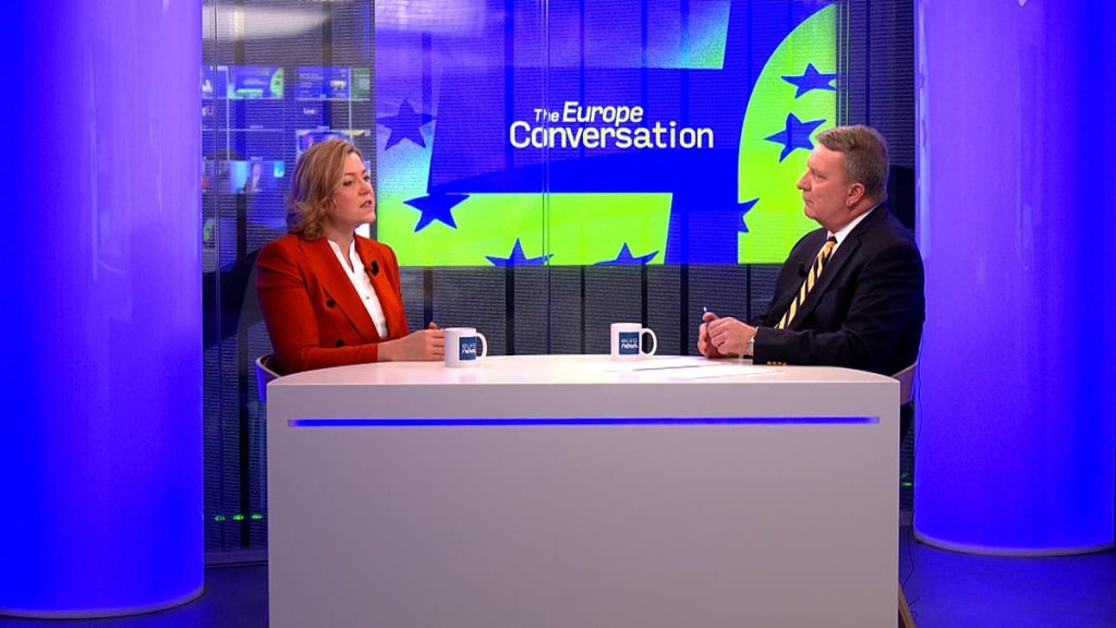 المفوضة الأوروبية فيركونن تحث الولايات المتحدة على احترام قواعد الاتحاد الأوروبي الرقمية