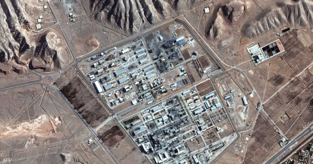 إيران.. رصد تحركات في مواقع نووية مع تصاعد تهديدات واشنطن