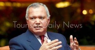 السفير محمد العرابي، وزير الخارجية الأسبق، رئيس المجلس المصري للشئون الخارجية، رئيس منظمة تضامن الشعوب الأفرو آسيوية