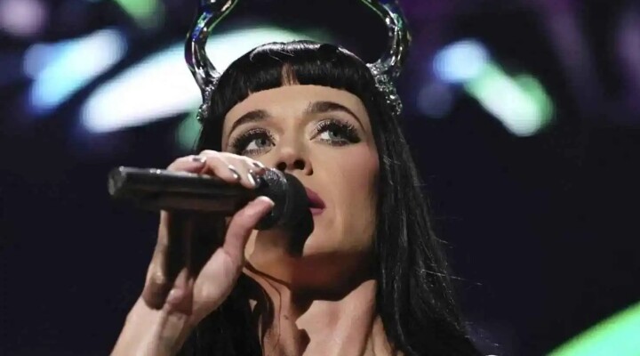 بعد قتلى مينيسوتا.. مشاهير أميركا يحرّضون الأميركيين على هذا الأمر!