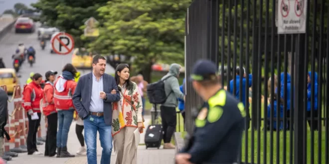 كولومبيا تستأنف رحلات ترحيل المهاجرين من الولايات المتحدة