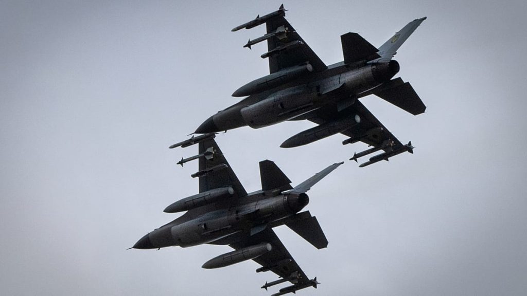 من دون اشتباك.. مواجهة جوية “خاطفة” بين الولايات المتحدة والصين فوق البحر الأصفر