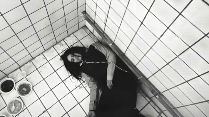 كيف تواجه أحلام التميمي الظلام النفسي للمرأة في رمضان؟