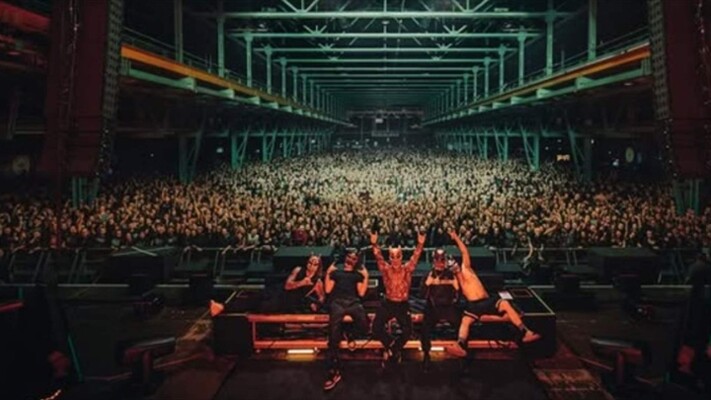 إسطنبول تحظر حفلات فرقتي روك بتهمة عبادة الشيطان… جدل واسع حول حرية الفن والدين