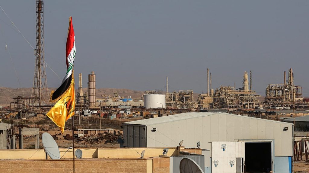 العراق يخطط لضخ 250 ألف برميل يومياً إلى تركيا مع تعطل الملاحة في هرمز